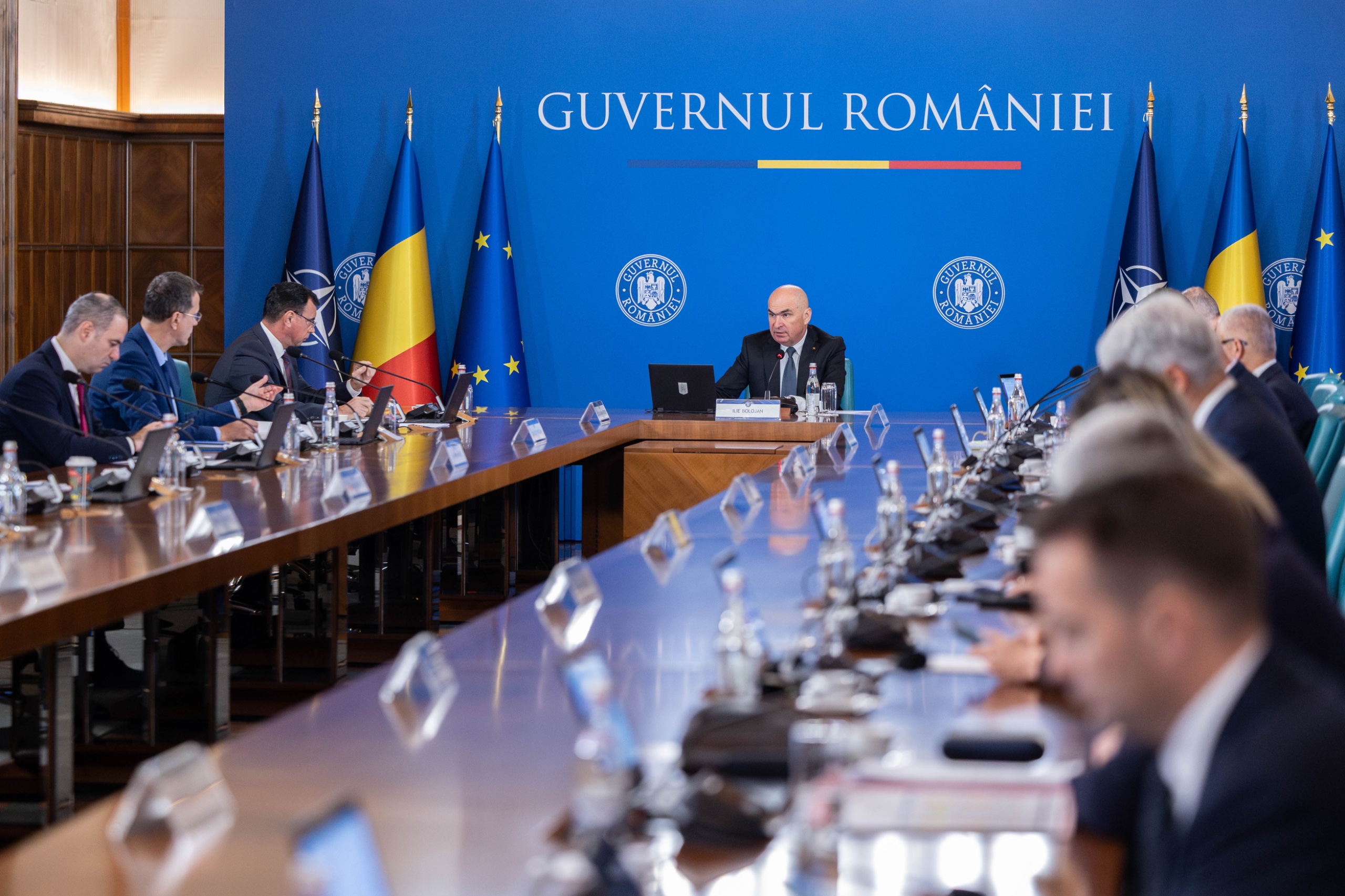 Guvernul a lansat platforma guvernanta.gov.ro pentru monitorizarea companiilor de stat