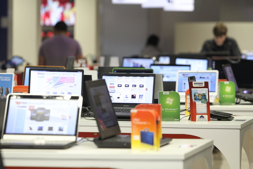 eMAG a anunțat data pentru Black Friday 2026: evenimentul va avea loc pe 6 noiembrie
