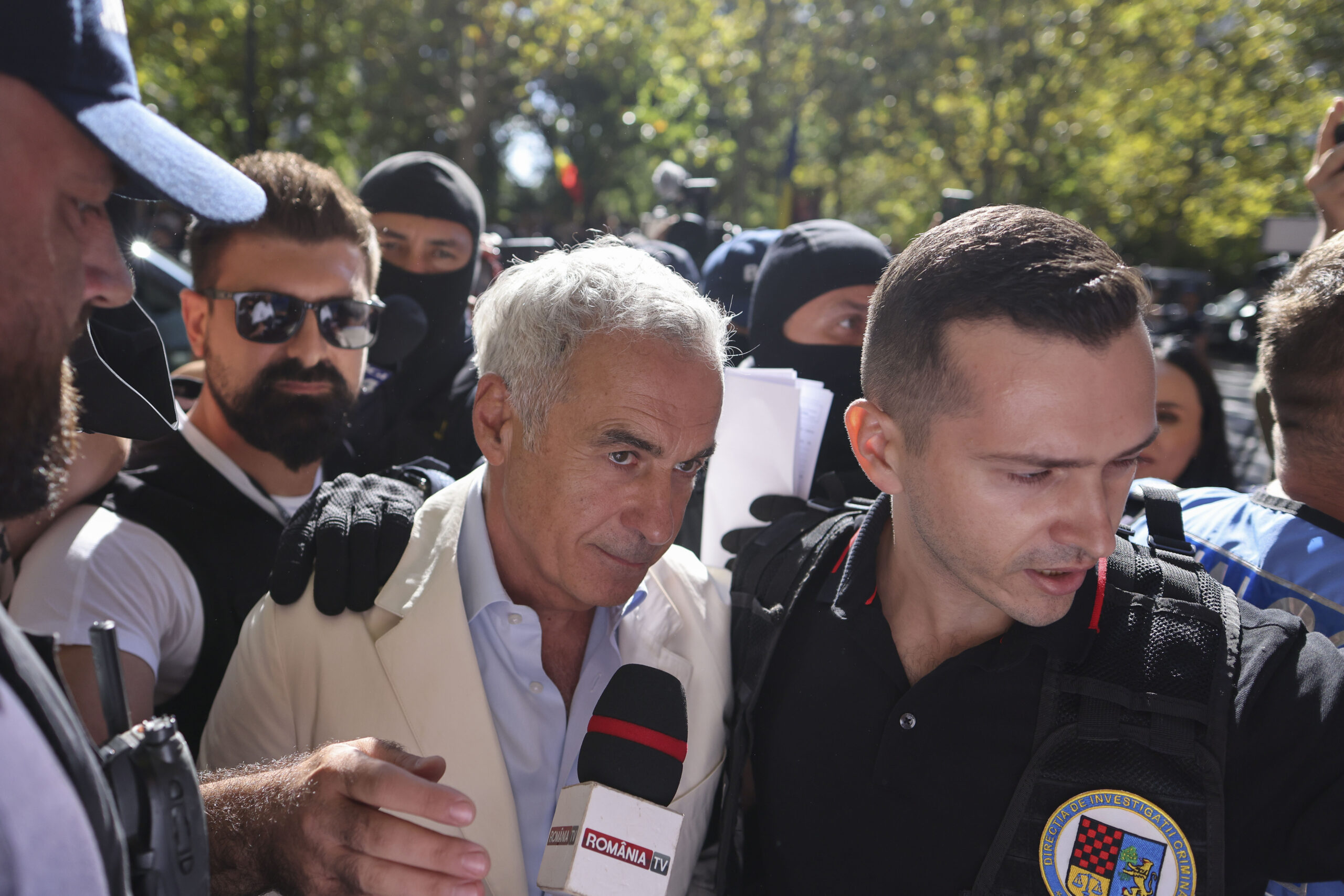 DIICOT a pus sub sechestru locuința lui Călin Georgescu în urma unei acuzații de înșelăciune uriașă