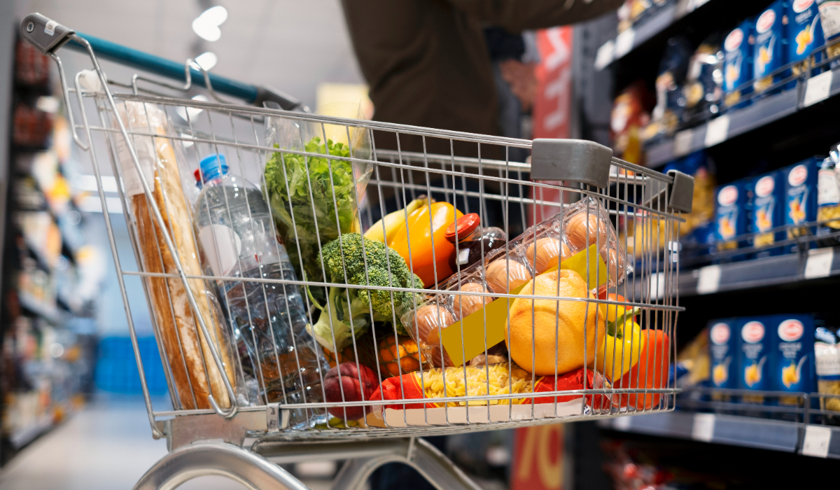 Explicația pentru care prețurile alimentelor continuă să crească, în ciuda scăderii inflației