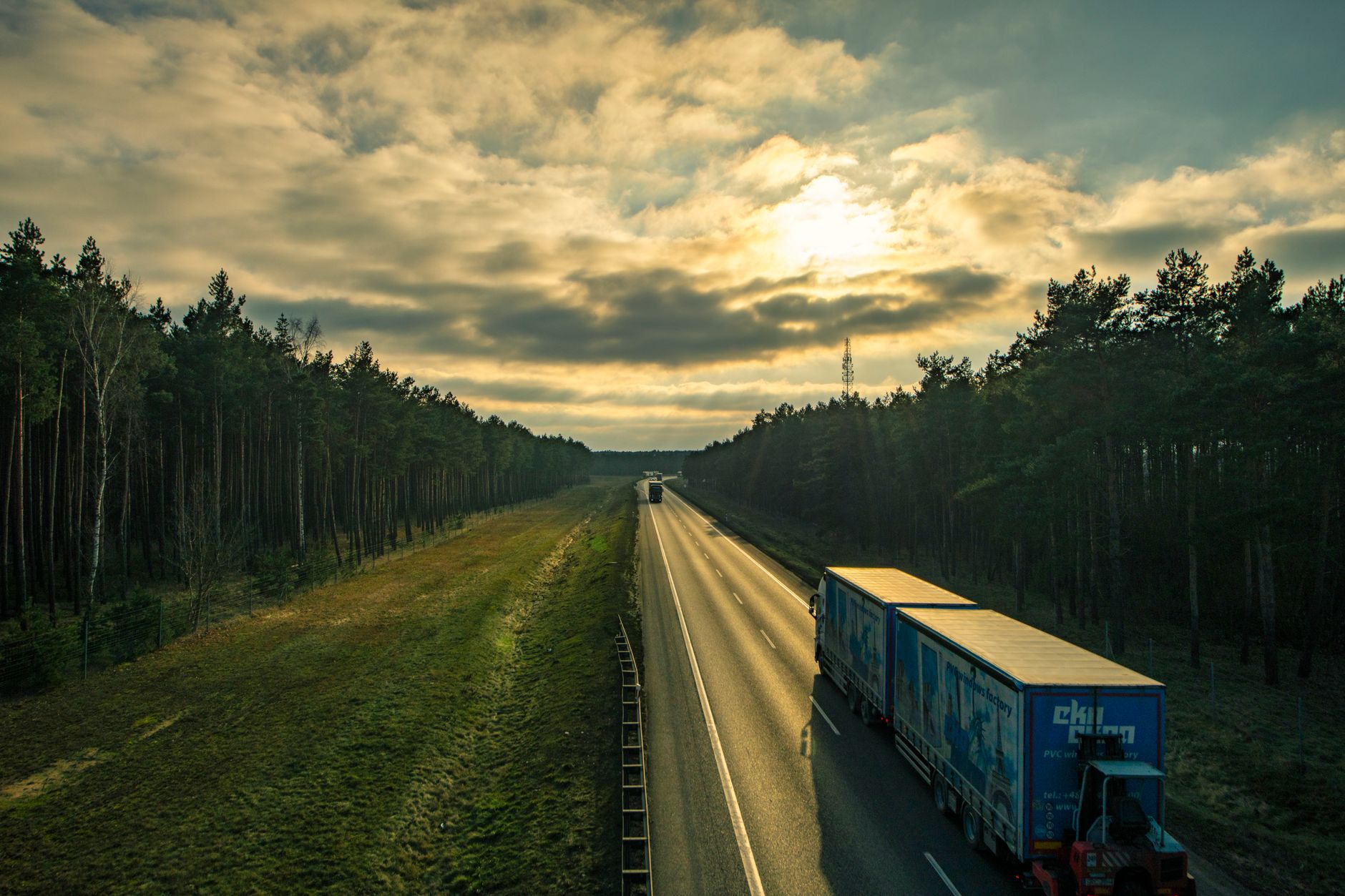Sistemul TollRo intră în funcțiune pe 1 octombrie 2026, în ciuda solicitărilor de amânare