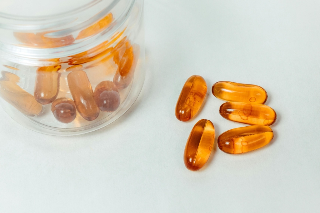 Suplimentarea excesivă cu vitamina D ar putea accelera declinul cognitiv la persoanele în vârstă