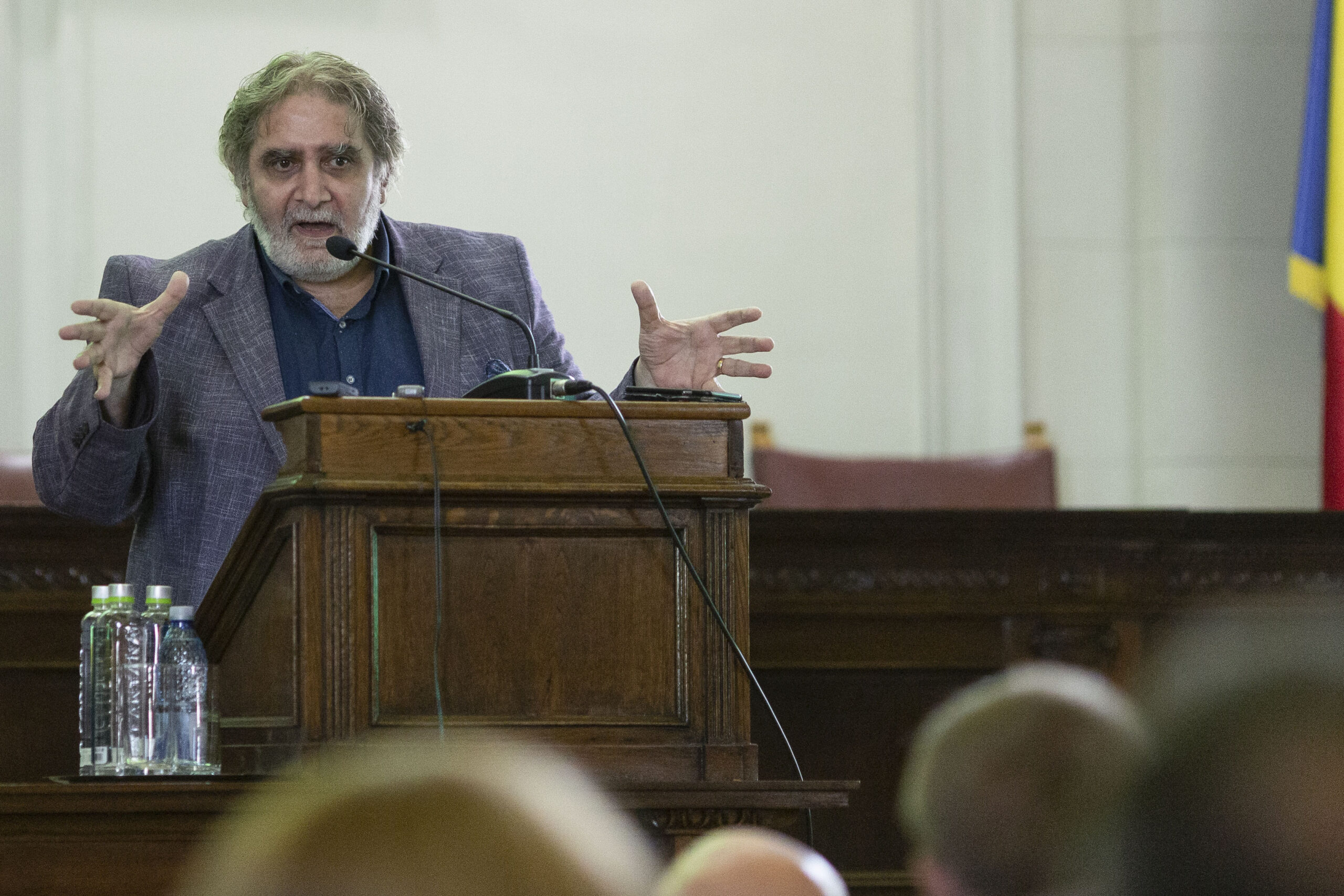 Deputații minorităților naționale refuză susținerea guvernului Siegfried Mureșan din cauza reducerii parlamentarilor