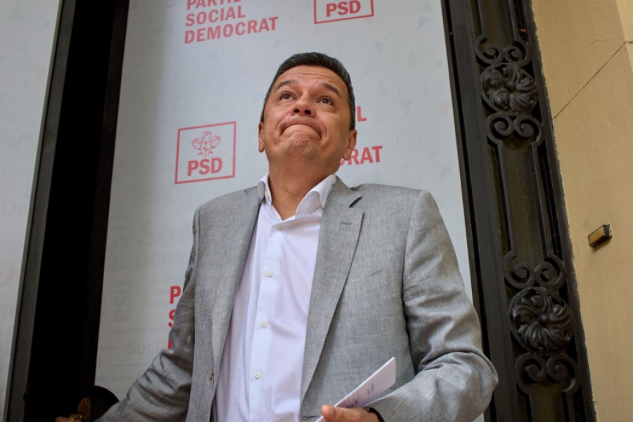 Controverse privind demiterea guvernului Bolojan și interesele externe în România