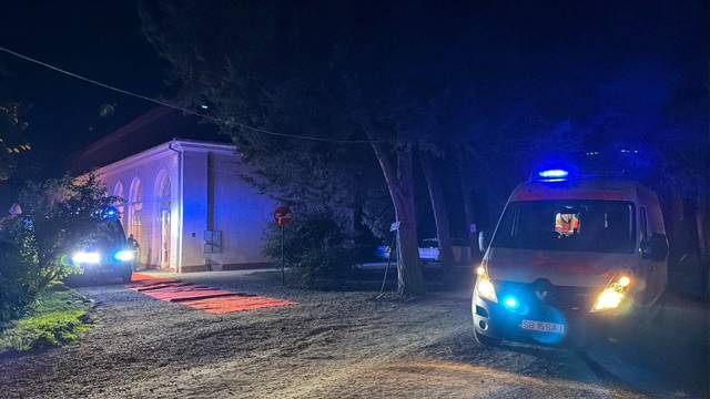 Suspendarea activității Palatului Brukenthal din Avrig după suspiciunea unei toxiinfecții alimentare la o nuntă