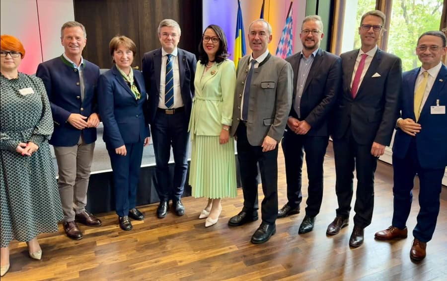 Ministrul Economiei și o delegație de companii românești au discutat la München despre investiții și apărare
