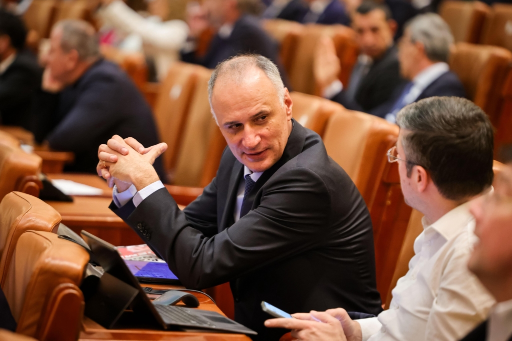 Sorin Șipoș despre guvernul Mureșan: Se încearcă strângerea celor 233 de voturi necesare pentru investitură