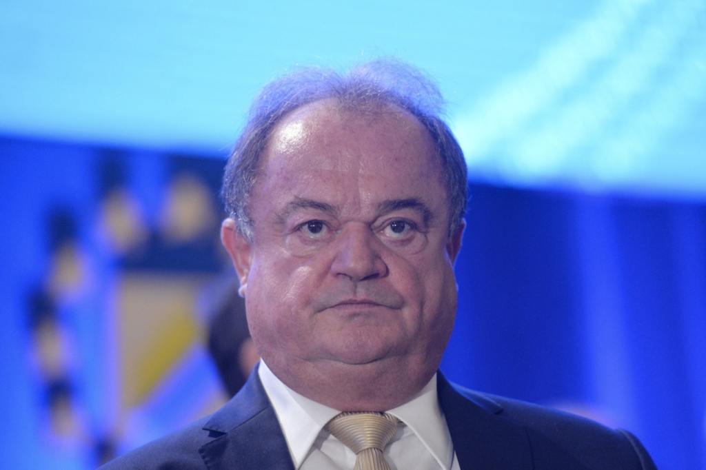 Vasile Blaga cere o decizie rapidă a președintelui privind numirea noului premier