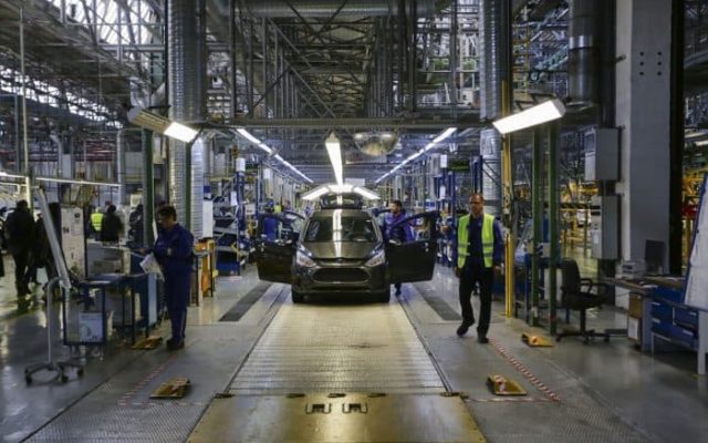 Industria auto din România: peste 30.000 de locuri de muncă pierdute în ultimii ani