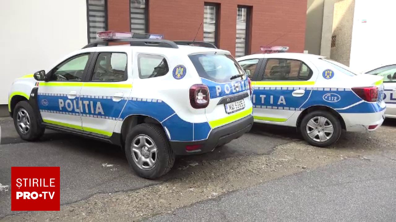 Tânăra de 18 ani din Alba a fost reținută după ce a răpit copilul pe care l-a abandonat la naștere