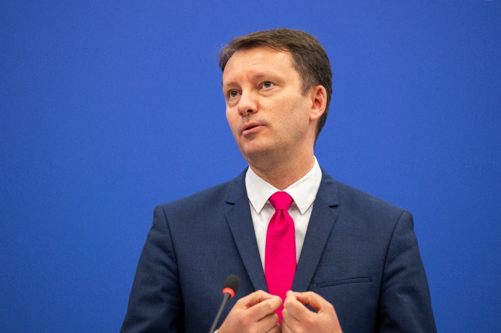 Siegfried Mureșan reacționează după respingerea Guvernului propus de el în Parlament