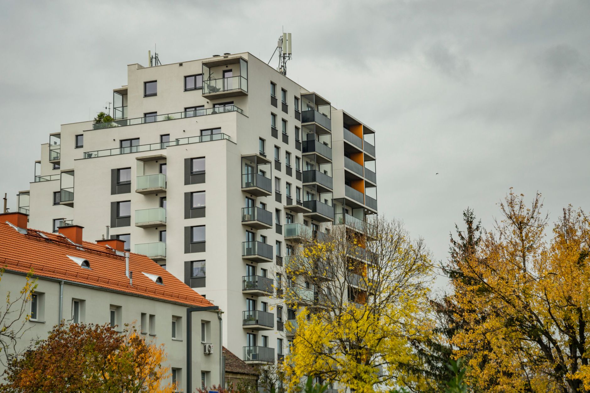 Piața imobiliară din București: Bugetele cumpărătorilor sunt între 100.000 și 120.000 de euro
