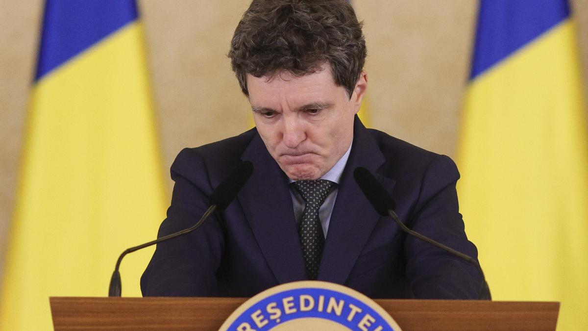 Nicușor Dan convoacă partidele la Cotroceni luni după ce Guvernul Mureșan a fost respins în Parlament