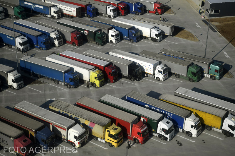 Sistemul de taxare rutieră din România s-a schimbat: a intrat în funcțiune platforma e-TollRo