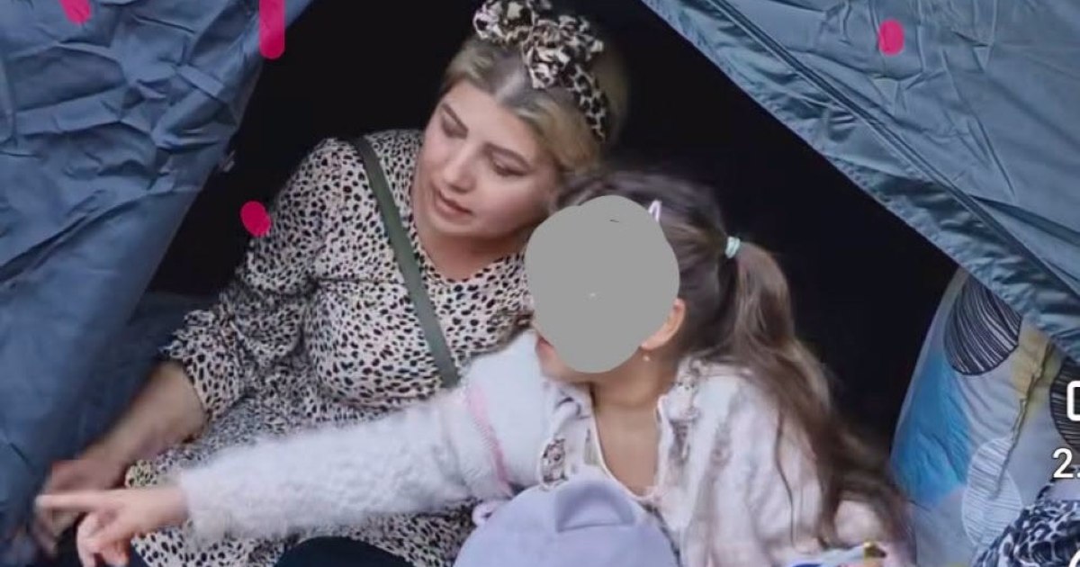 Susținători ai lui Călin Georgescu au instalat corturi în fața Arestului Central din București