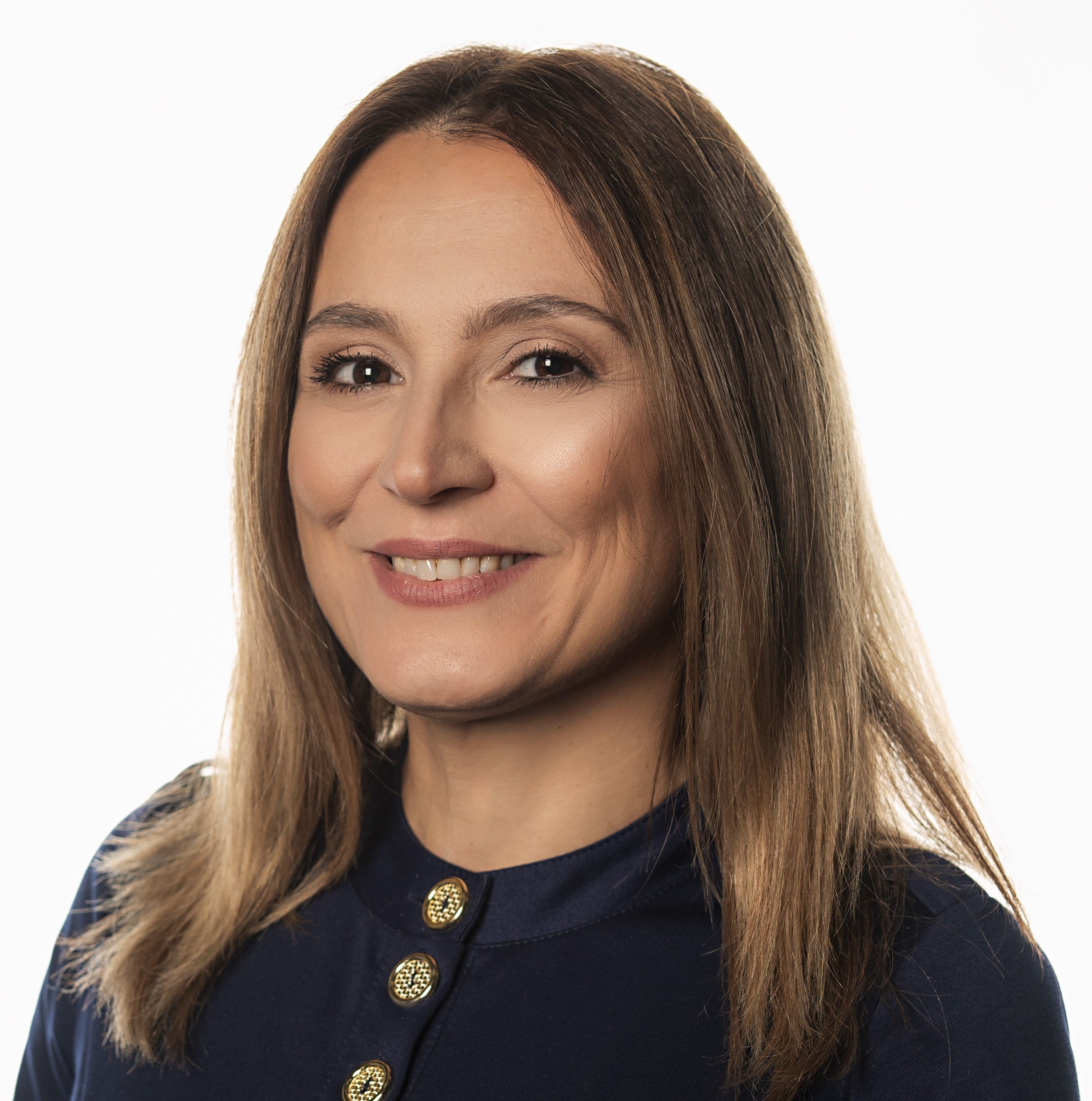 Angajații din România sunt cei mai afectați de presiunea economică și deciziile politice din regiune