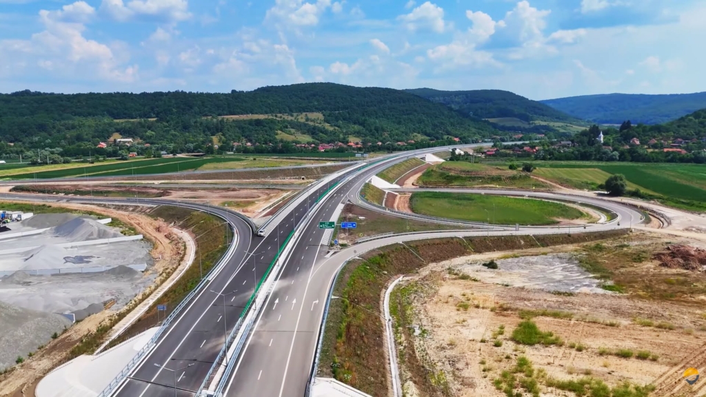 Închidere pe ambele sensuri pe Autostrada A3 în județul Sălaj pentru lucrări de racordare
