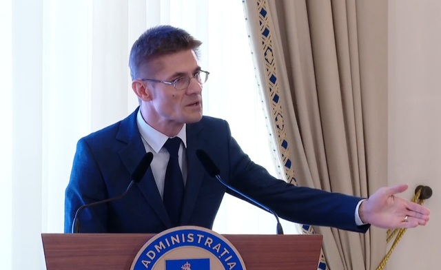 Profesorul Marcel Bartic propune transformarea școlii într-o instituție care să ofere coeziune socială