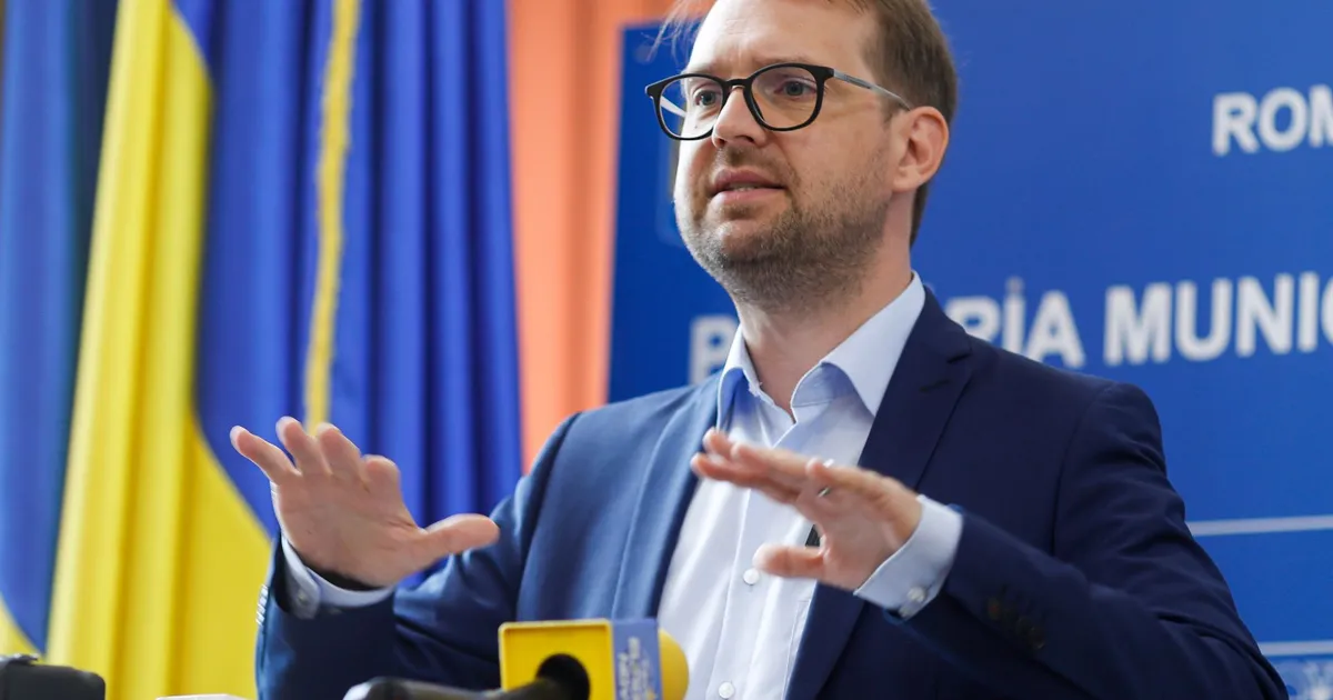 Dominic Fritz anunță condiția USR pentru participarea la guvernare: partidul refuză miniștri din partea PSD