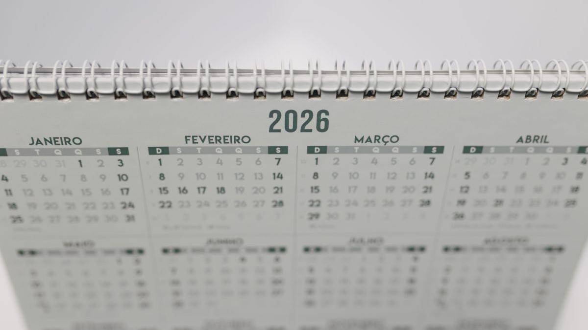 Planificarea vacanței de iarnă: Cum arată zilele libere de Crăciun și Revelion în perioada 2026-2027