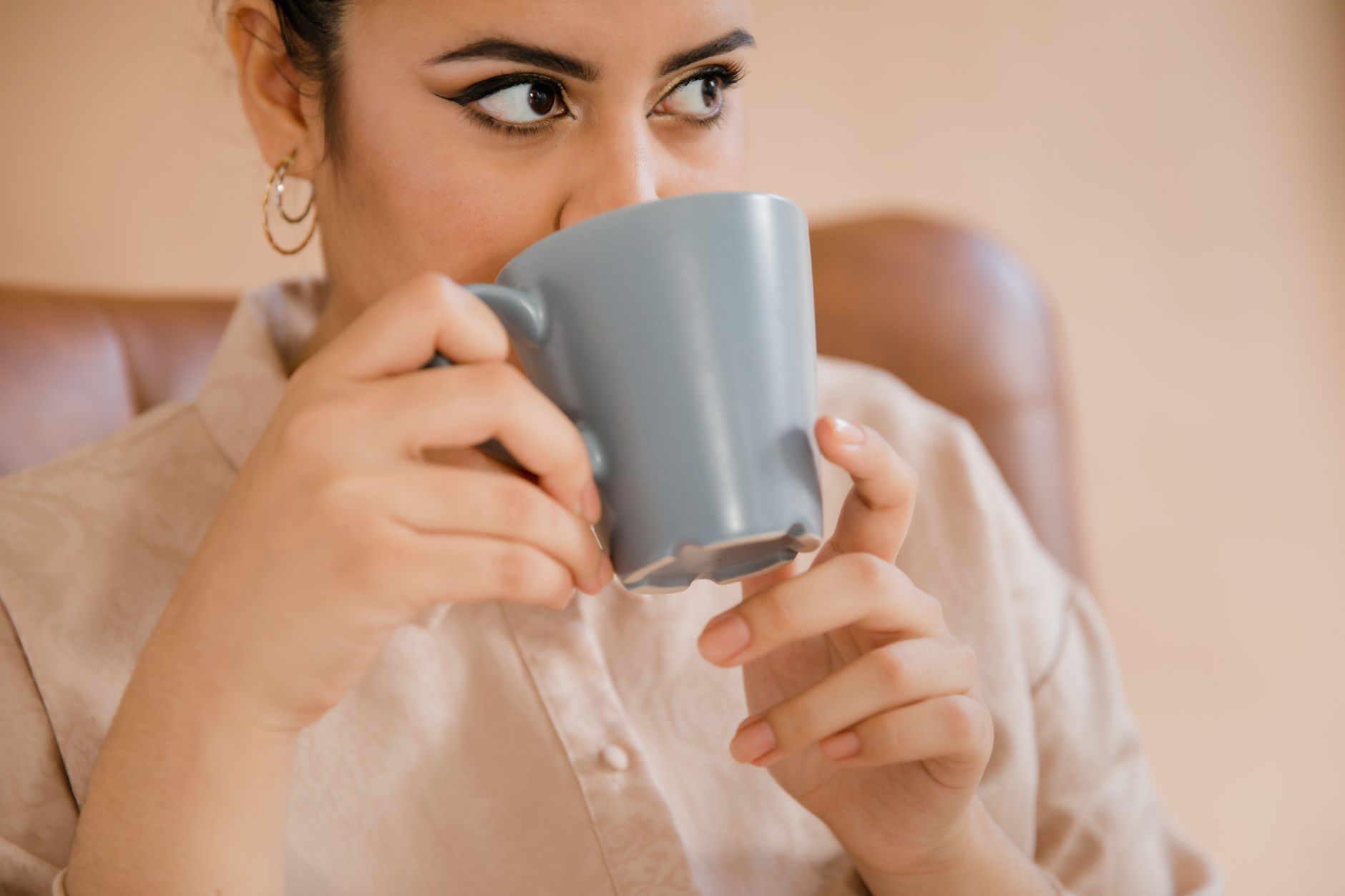 Consumul de ceai sau cafea poate influența sănătatea oaselor, arată un nou studiu