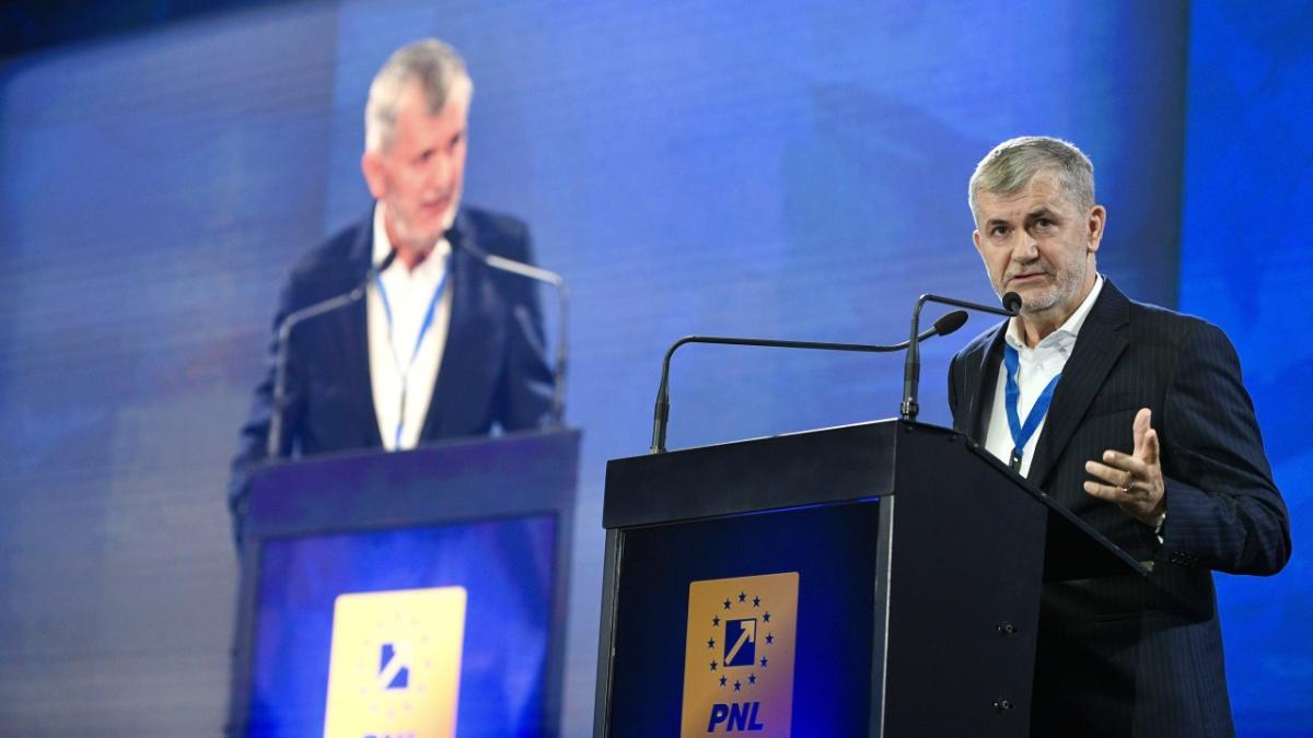Valeriu Iftime, liderul PNL Botoșani, a fost chemat la audieri la DNA Iași în dosarul lui Fănel Bogos