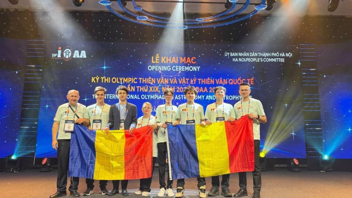 Elevii români au câștigat cinci medalii la Olimpiada Internațională de Astrofizică din Vietnam
