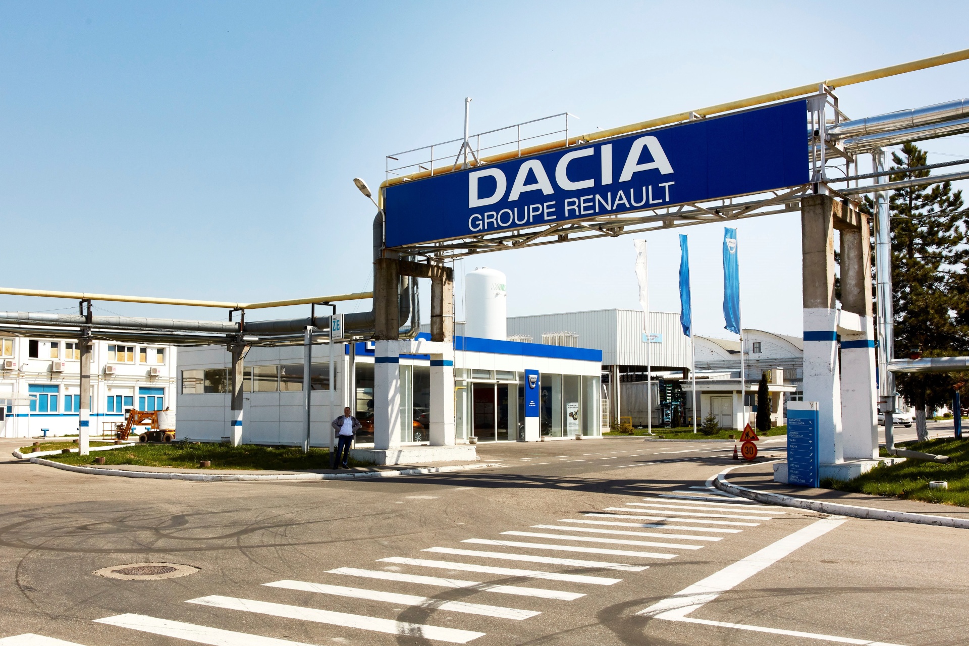 Uzina Dacia de la Mioveni își oprește producția pentru două zile din cauza cererii scăzute
