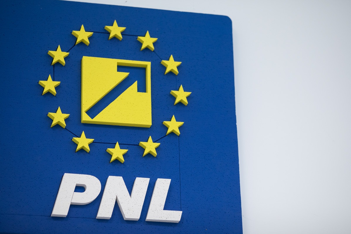 PNL ia act de desemnarea lui Luca Niculescu și va analiza programul de guvernare înainte de votul de învestitură