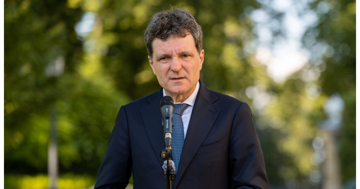 Nicușor Dan condamnă violențele din Piața Victoriei: Actele de vandalism trebuie sancționate drastic