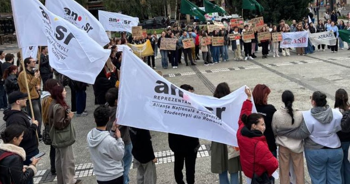 ANOSR solicită majorarea bursei sociale la 1.050 de lei pentru a acoperi costurile reale ale studenților