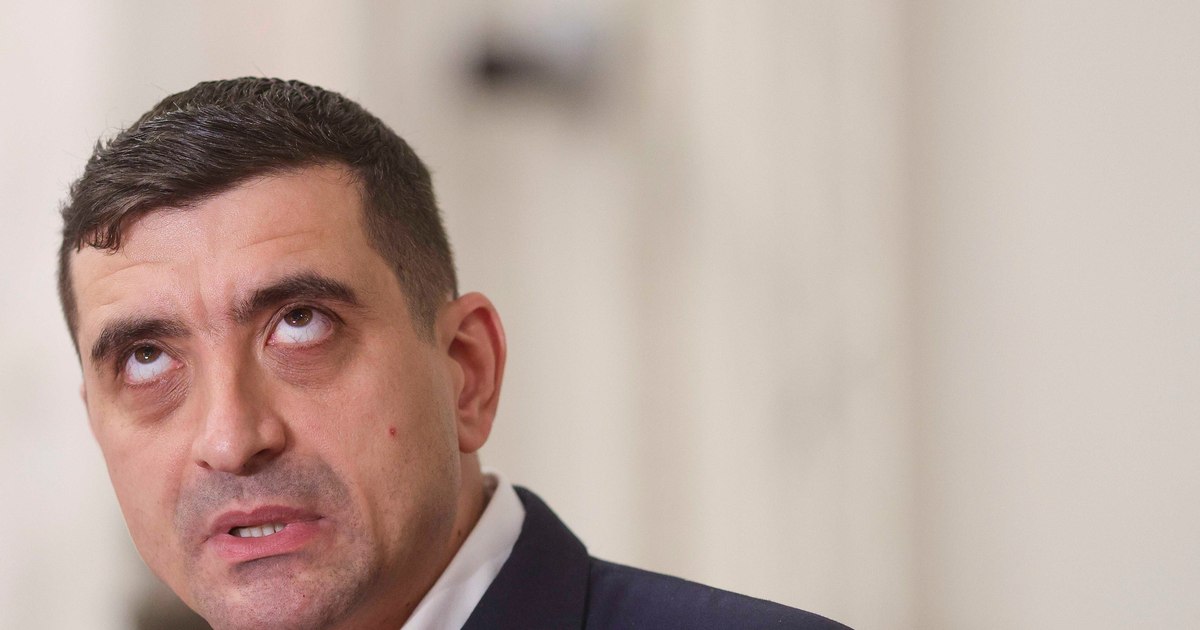 AUR critică intervenția Jandarmeriei în Piața Victoriei și îi cere explicații lui Ilie Bolojan