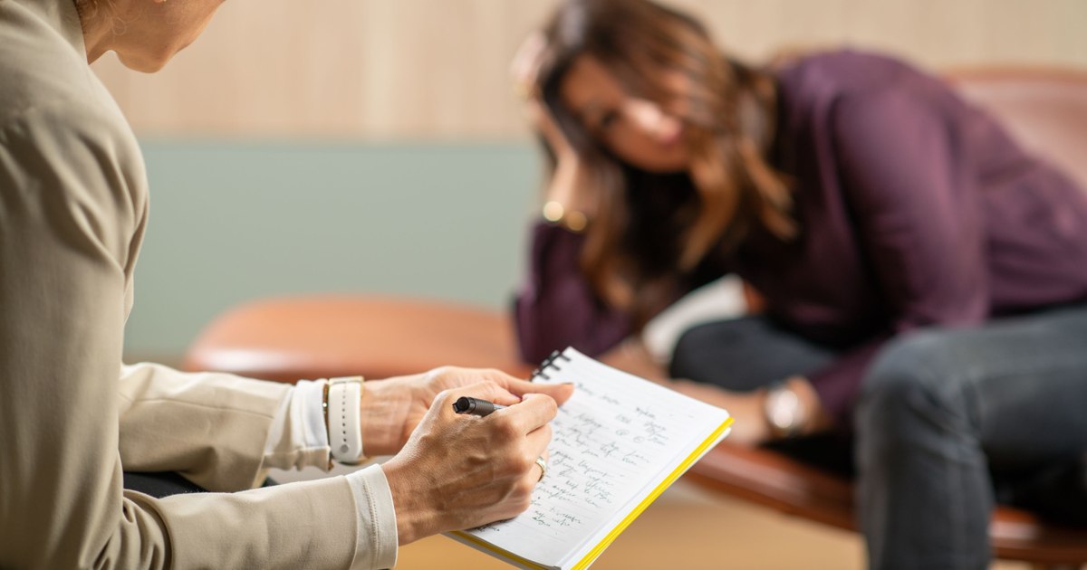 Tulburarea de personalitate borderline și comportamentul infracțional feminin: analiza complexității cazurilor