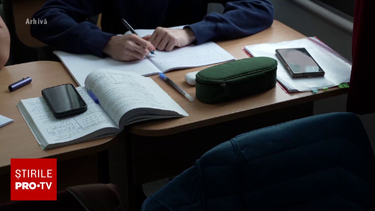 Raport al Comisiei Europene: Peste jumătate dintre tinerii români sunt analfabeți funcțional la matematică