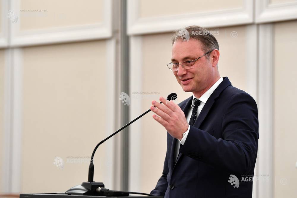 Luca Niculescu a solicitat dialog între partide pentru formarea majorității parlamentare