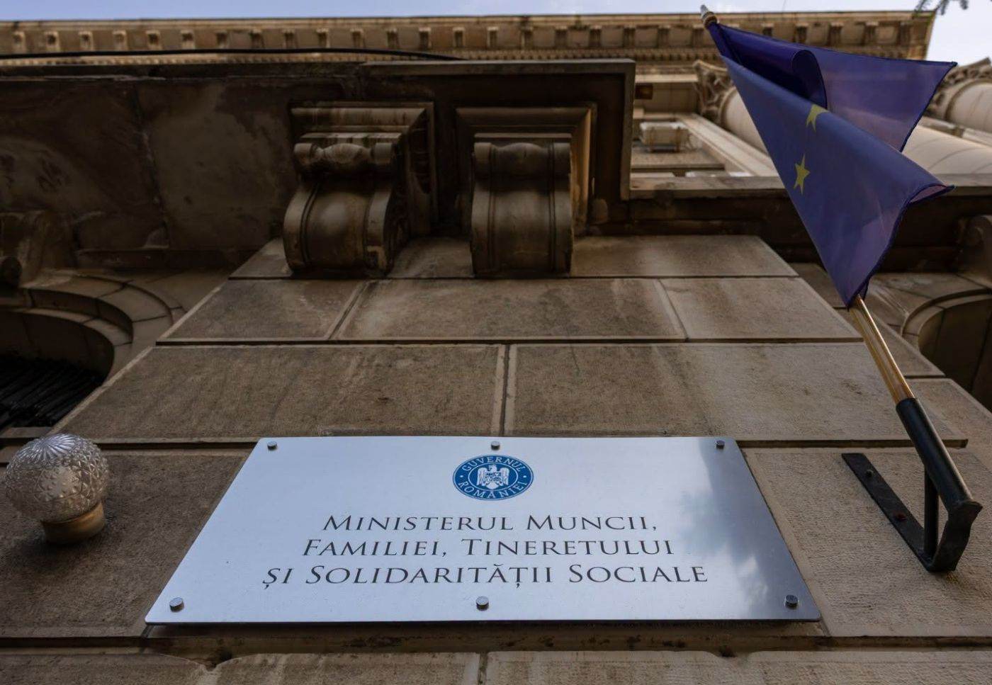 ANOFM organizează Bursa locurilor de muncă pentru absolvenți în 63 de locații din întreaga țară