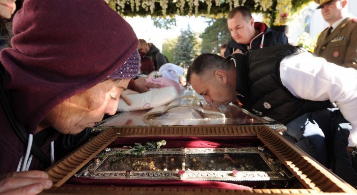 Iași se pregătește pentru cel mai mare pelerinaj creștin ortodox: traseu și măsuri de securitate