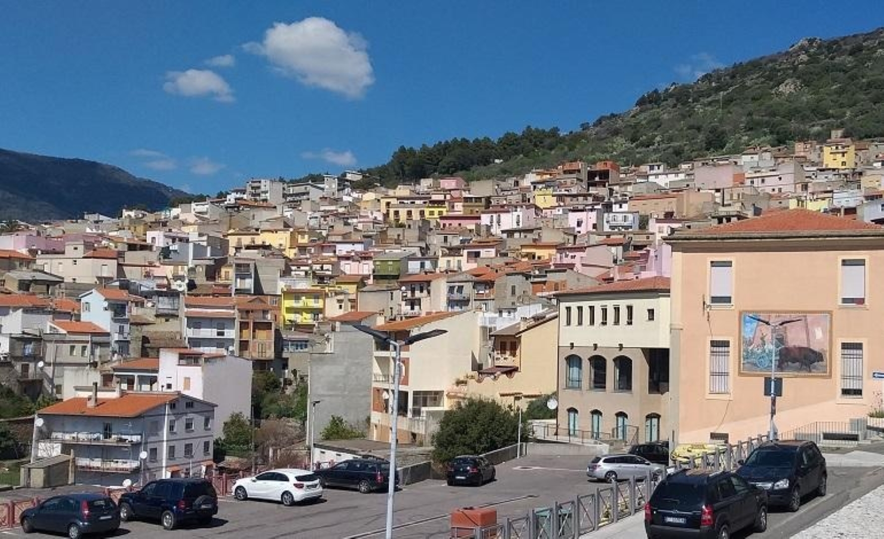 Fenomen demografic în Sardinia: Un sat de munte atrage atenția cercetătorilor datorită numărului de centenari