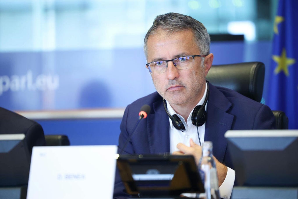 Dragoș Benea sugerează că un guvern PSD-AUR nu ar fi o opțiune dramatică