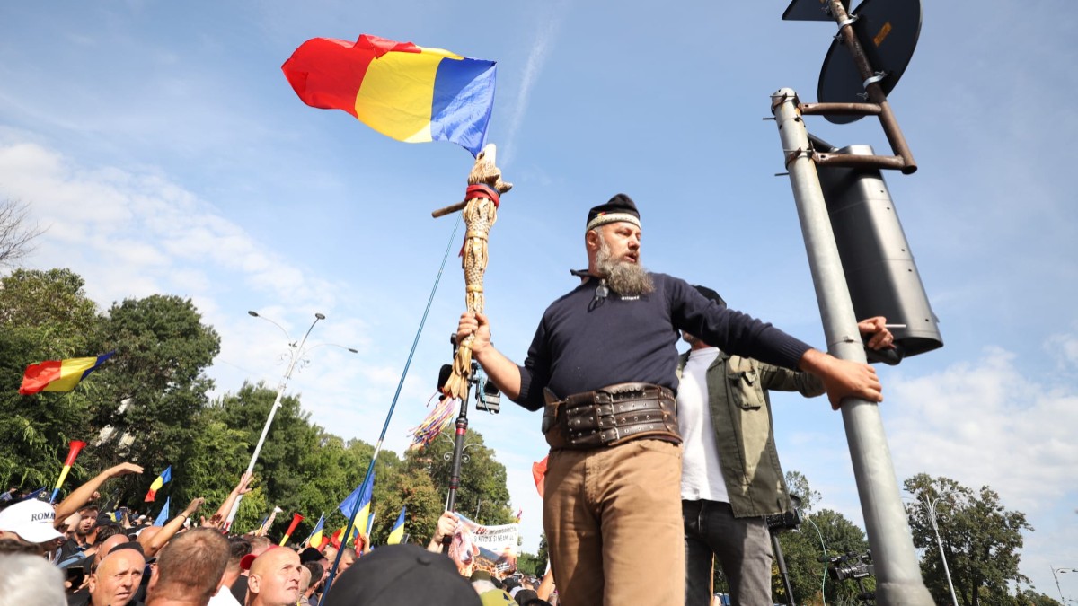 Violențe în Piața Victoriei: 47 de persoane conduse la poliție după protestul fermierilor