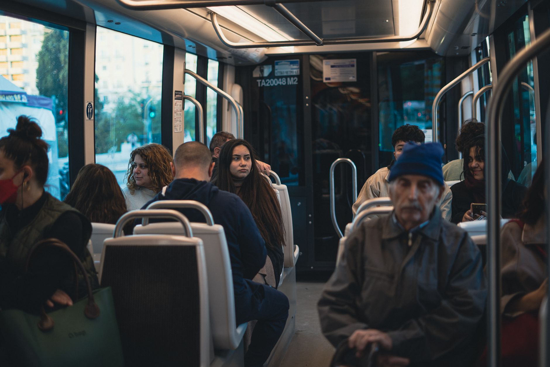 Raport Eurostat: Majoritatea europenilor nu folosesc transportul public, România are o utilizare mai ridicată
