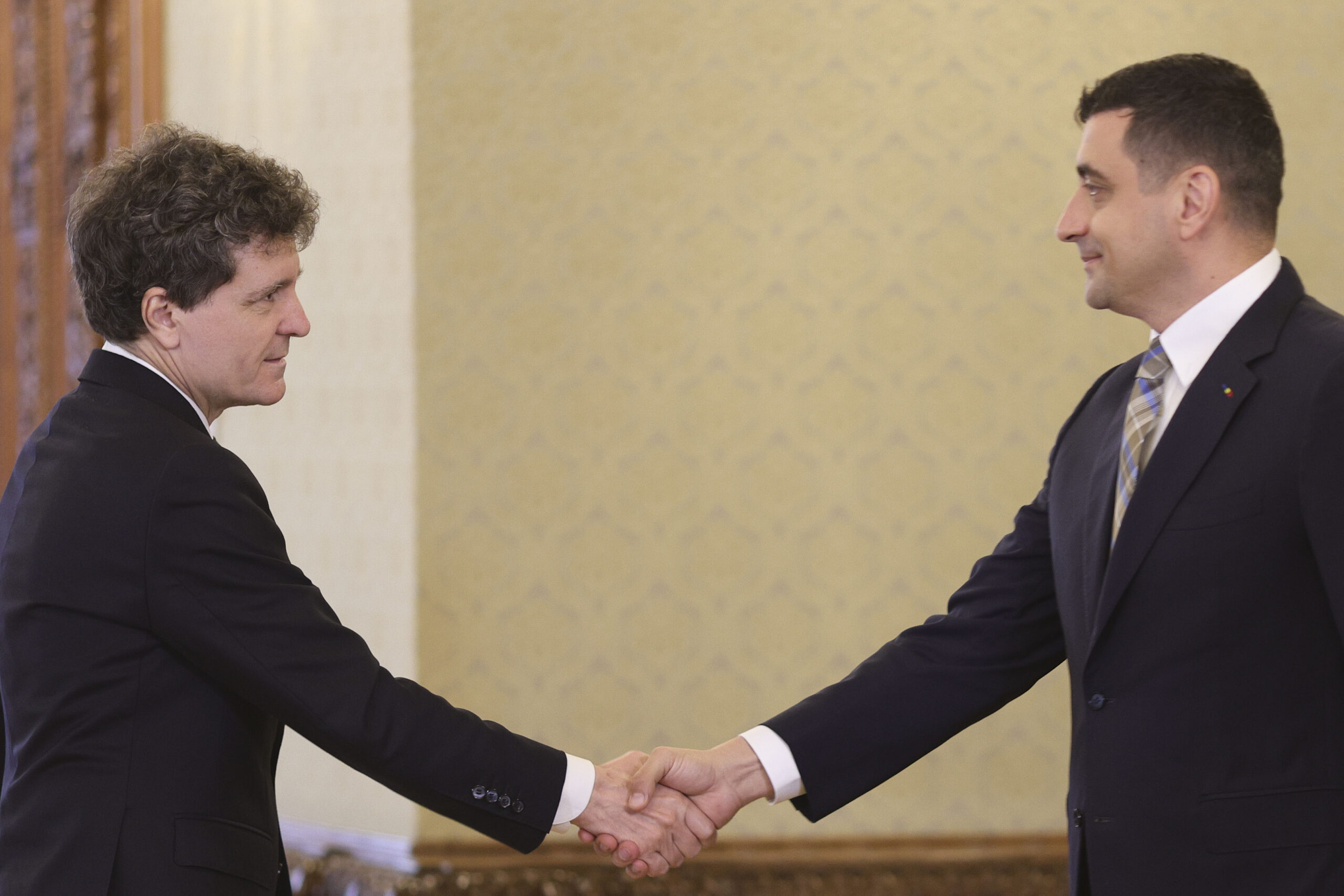 Nicușor Dan convoacă partidele parlamentare la Palatul Cotroceni pentru noi consultări