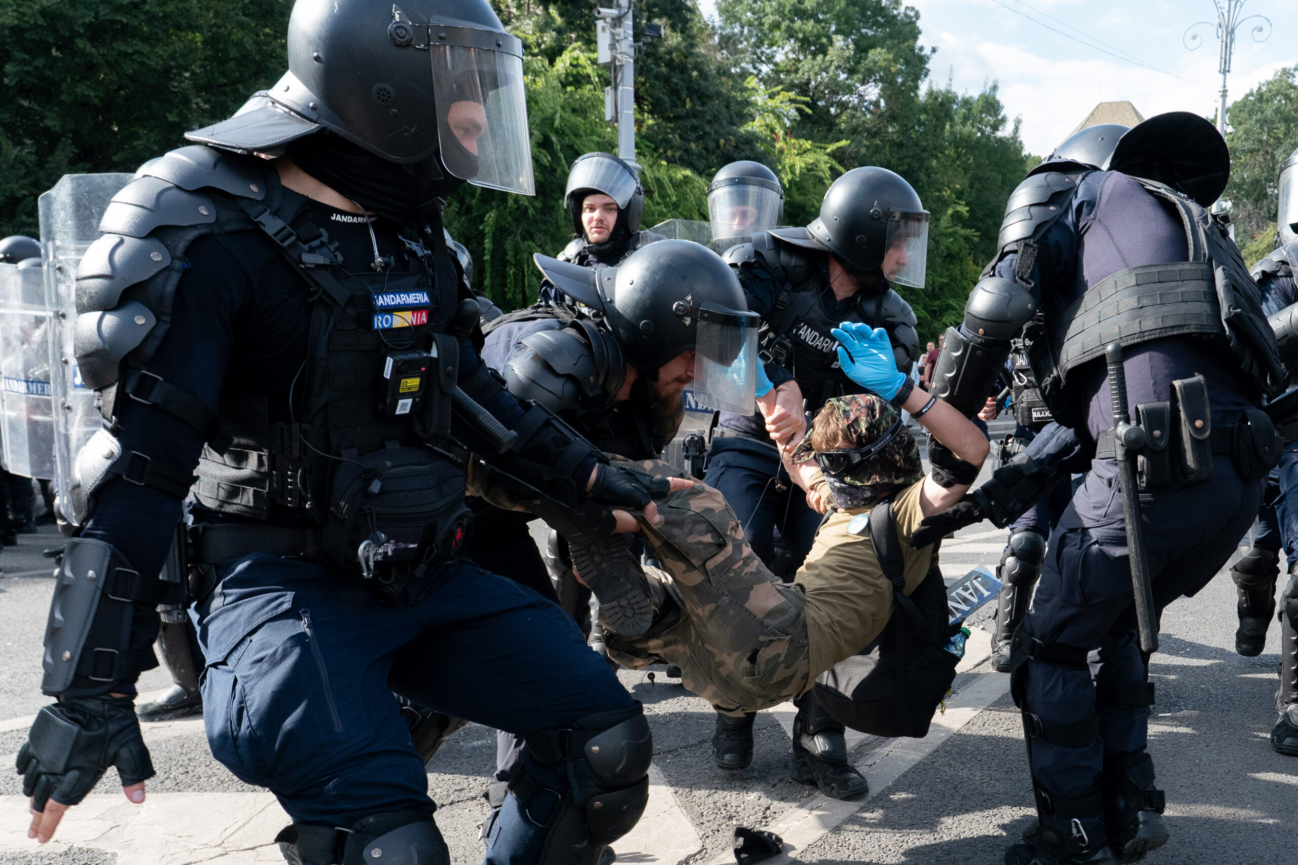 Protest de la Piața Victoriei: Manifestări ale crescătorilor de animale care au degenerat în violențe