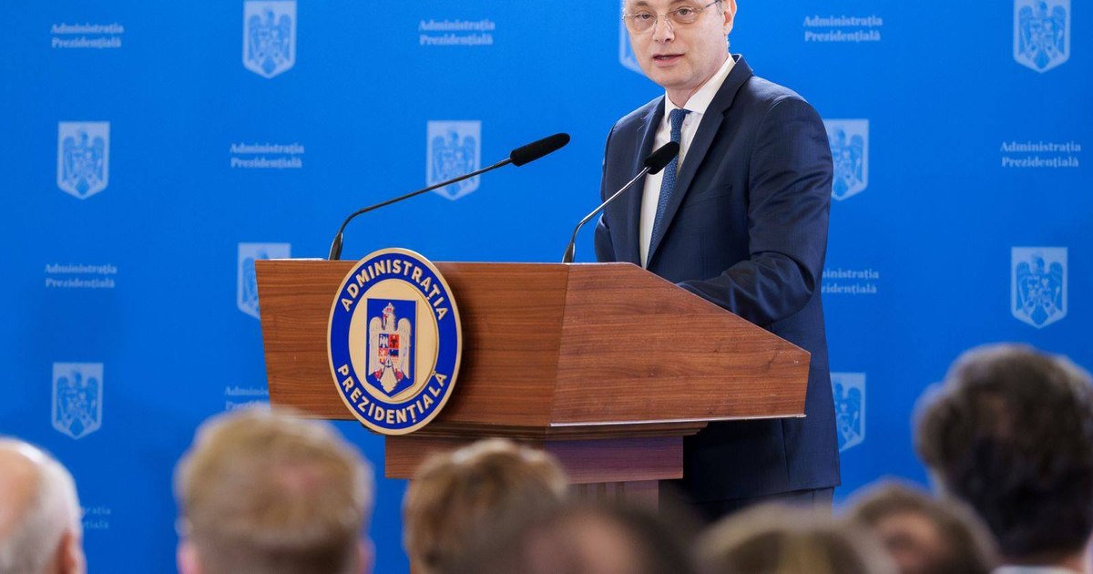 Luca Niculescu pregătește lista de miniștri și programul de guvernare pentru depunerea în Parlament