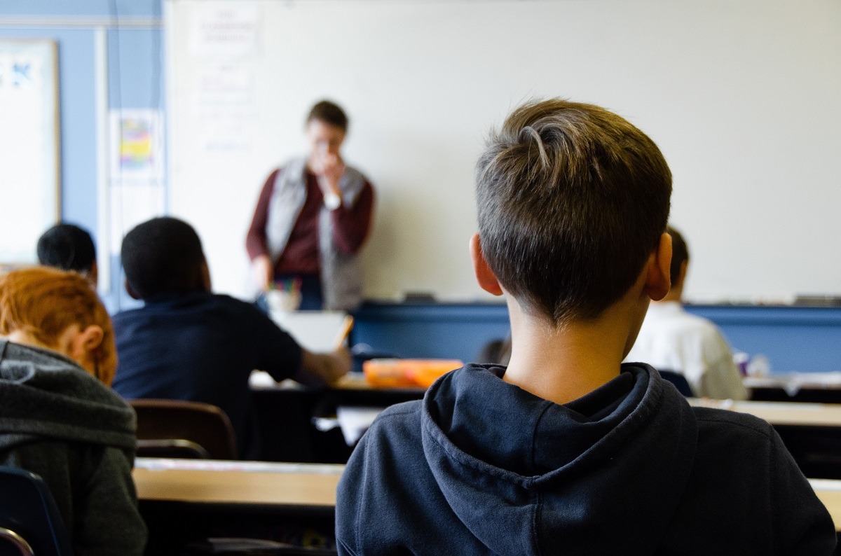 Analiză privind veniturile cadrelor didactice în Europa: România se află în grupul celor mai mici salarii
