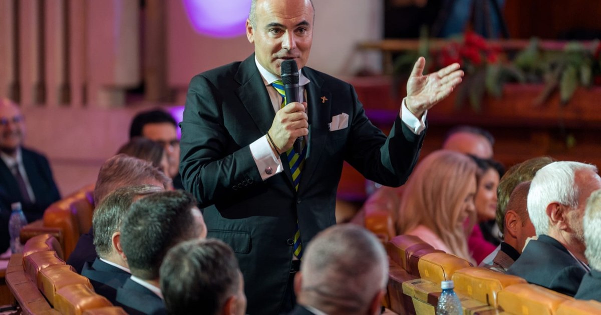 Rareș Bogdan anunță un grup de parlamentari PNL gata să voteze Guvernul Luca Niculescu