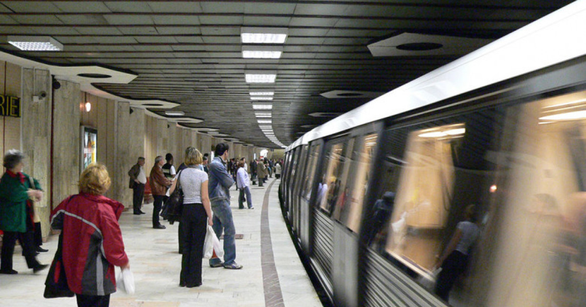 Incident la metroul Ștefan cel Mare: Circulația trenurilor a fost reorganizată după lovirea unei persoane de metrou