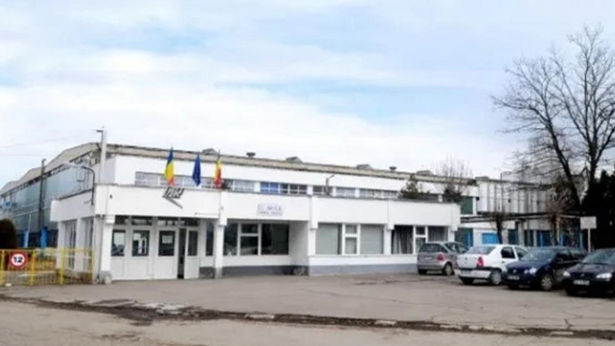 Protest masiv la IAR Ghimbav: angajații protestează împotriva majorării indemnizațiilor pentru Consiliul de Administrație