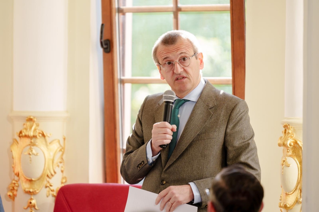 Analiză politică: Scenariile pentru guvernul Luca Niculescu și posibilele alegeri anticipate
