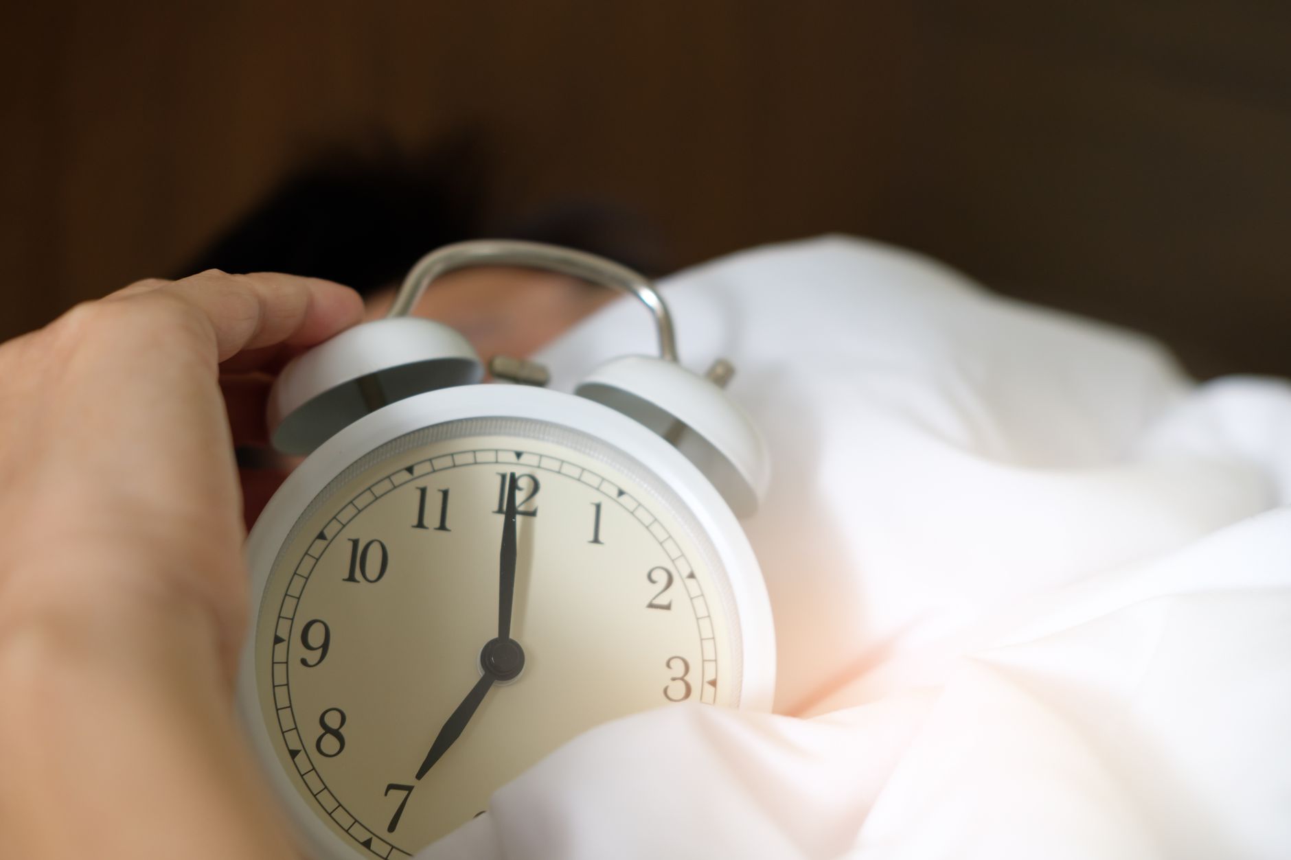 Oboseala de dimineață chiar și după un somn suficient: cauze și soluții practice